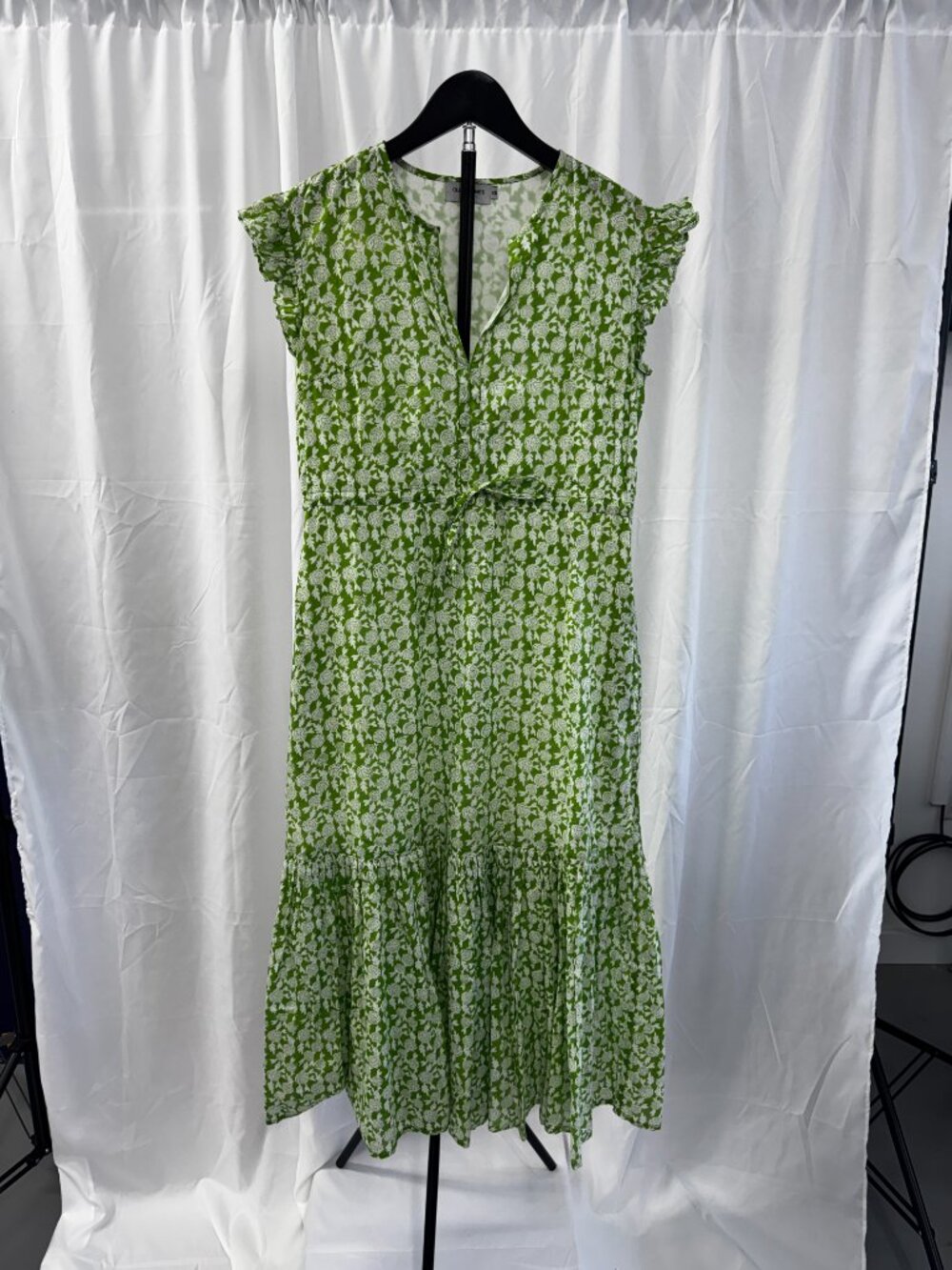 Olivia James the Label Green & White Floral Tiered Cottagecore Midi Dress Sz XS - Picture 3 of 16